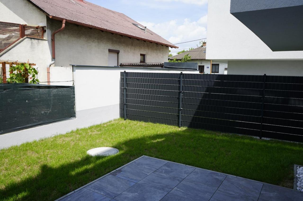 Dm Apartment Vienna Exterior photo